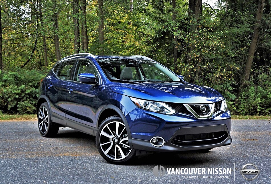 17_nissan_qashqai_sl_awd_platinum_00100.jpg