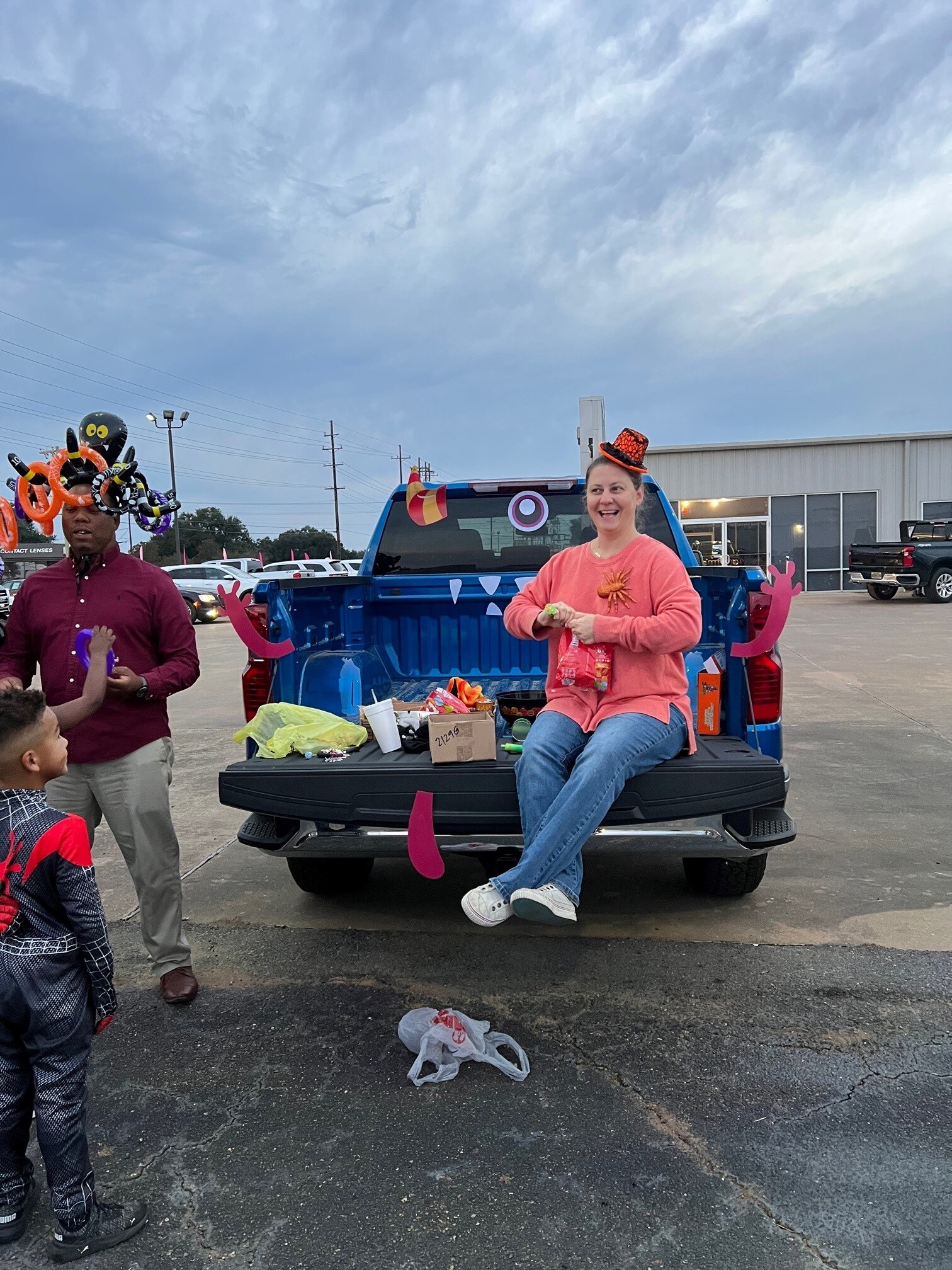 trunk or treat3.jpg
