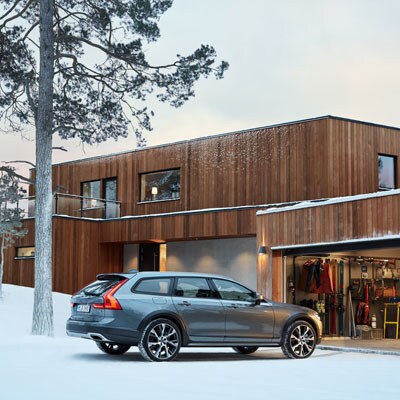 2018 Volvo V90 Cross Country