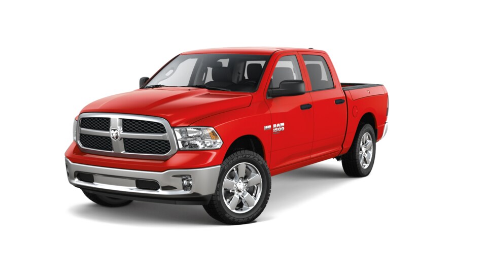 2022-RAM-1500-Classic-Tradesman-CrewCab-SXTPackage-Truck-S09.jpeg