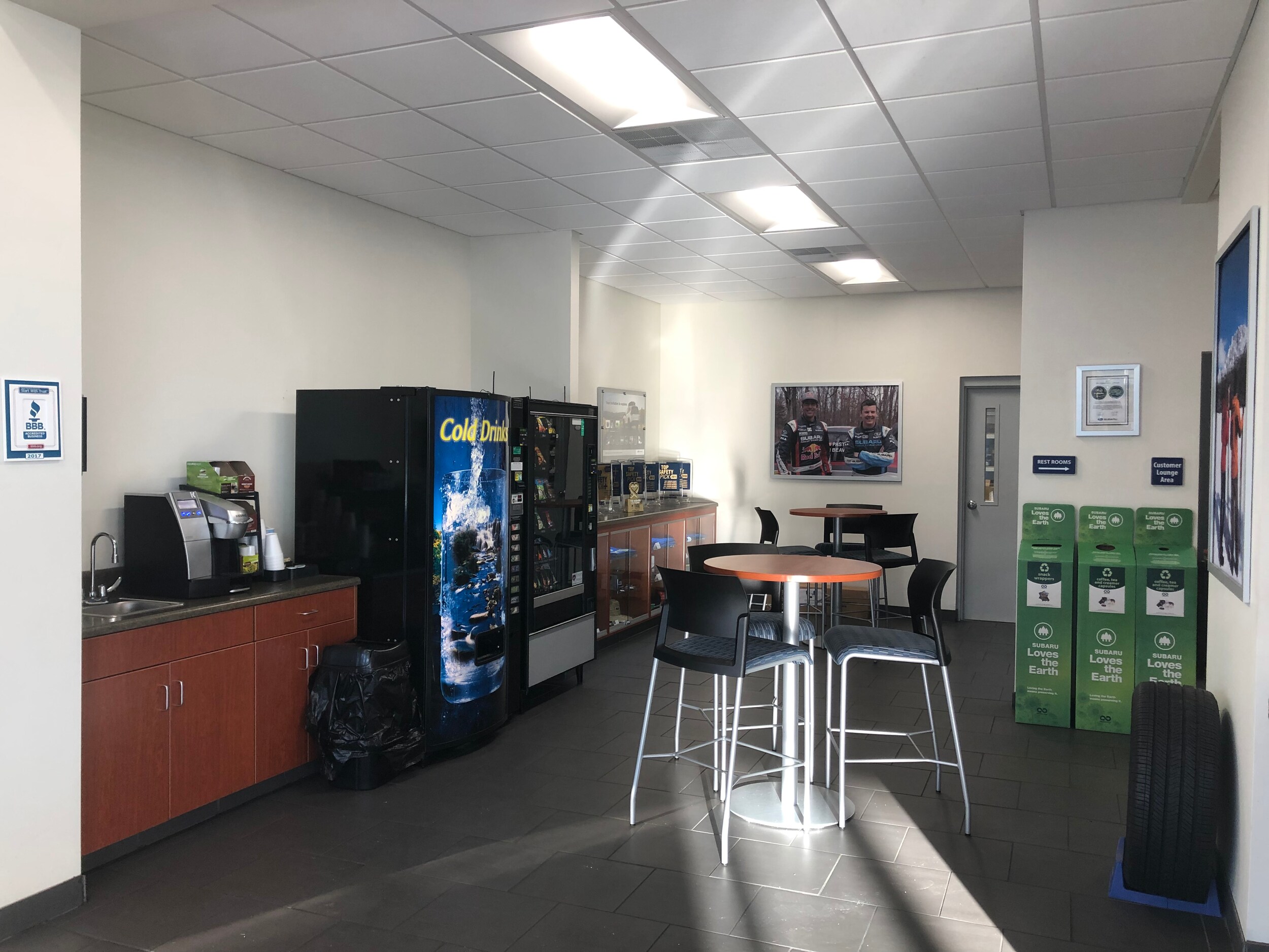 waitingarea2.jpg