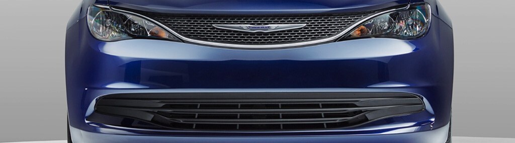 Voyager 2.jpg 2020 Chrysler Voyager front end