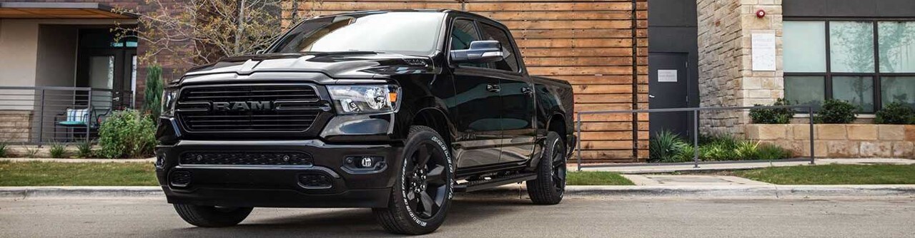 Ram 1500 1.jpg 2020 RAM 1500 black