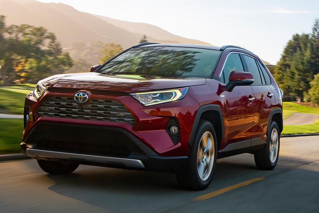 R3.jpg 2019 Toyota RAV4 Red