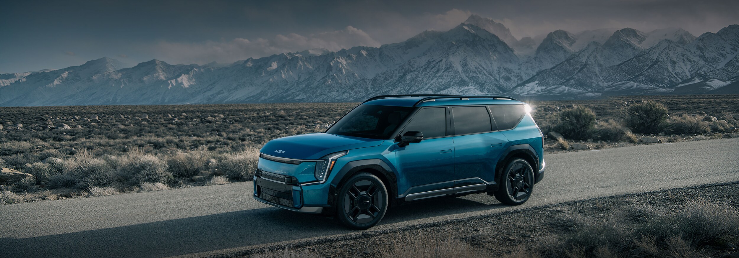 2024-Kia-EV9-SUV-L02.jpg