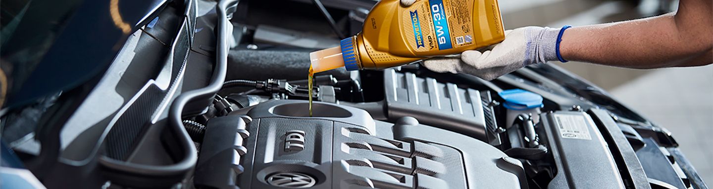 VW_Header_Types-of-Oil.jpg