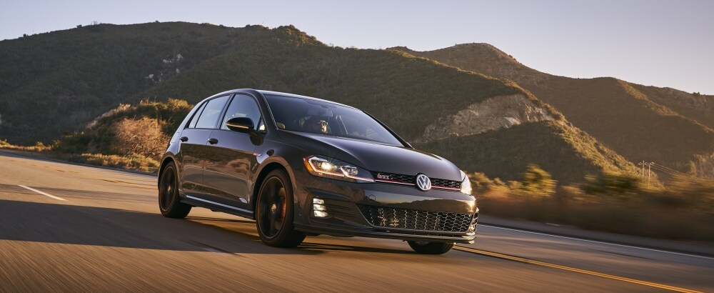 2021-Volkswagen-Golf-GTI-banner.png