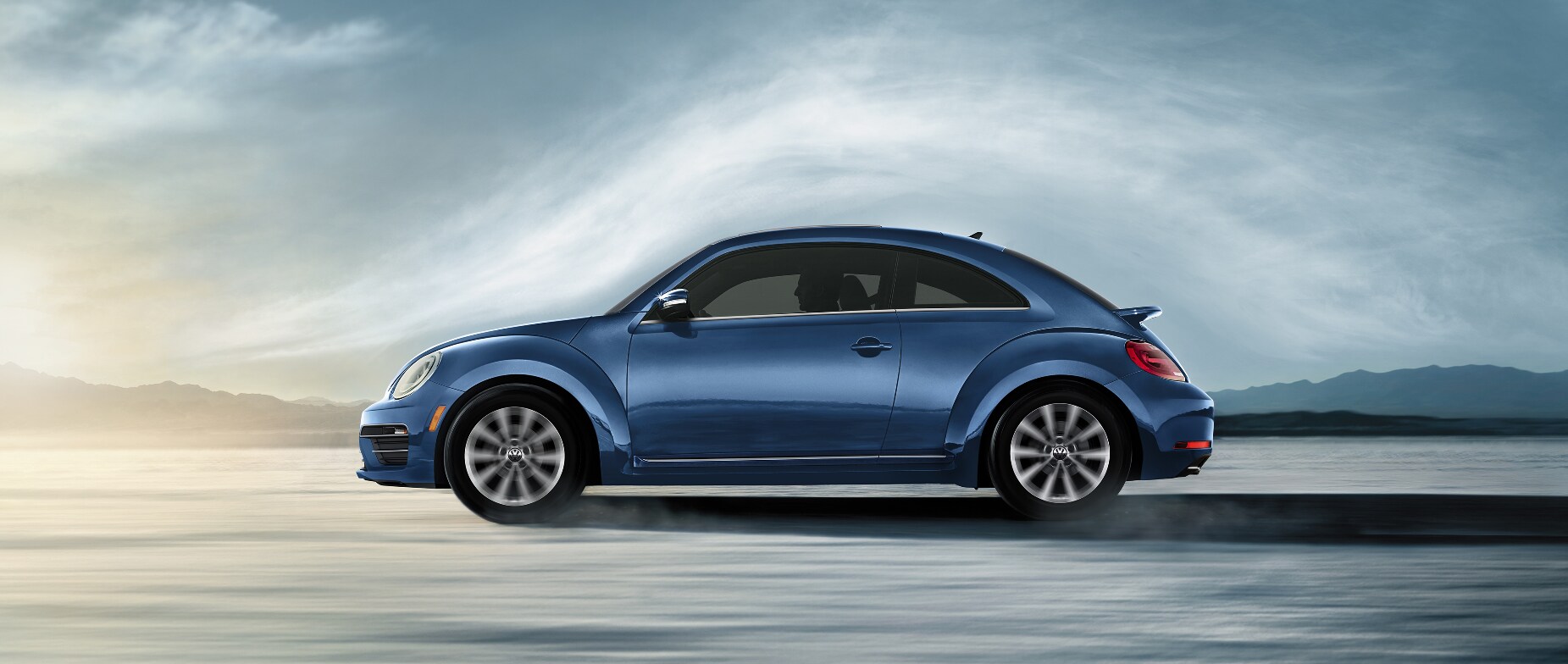2019-Volkswagen-Beetle-banner.png