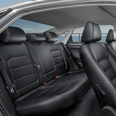 Volkswagen Passat in Salem, OR Volkswagen Passat Interior and Exterior Vehicle Features