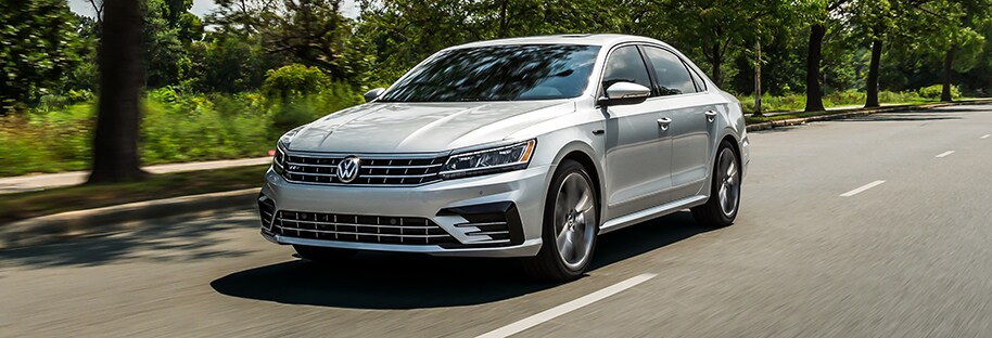 Volkswagen Passat in Salem, OR Volkswagen Passat Interior and Exterior Vehicle Features