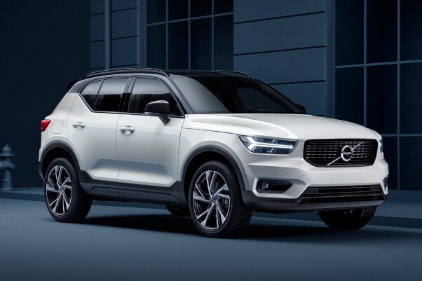 Volvo XC40 MPG For Momentum, Inscription, & R-Design