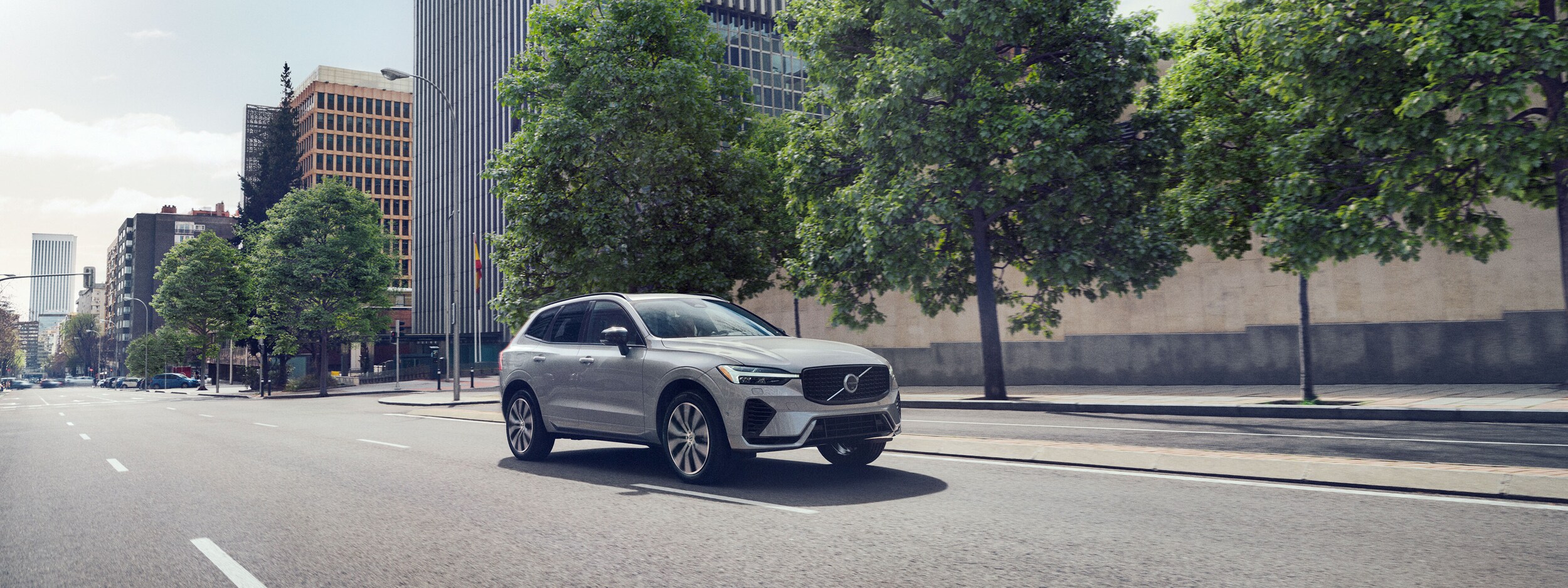2023-Volvo-XC60-Core-SUV-L01.jpeg