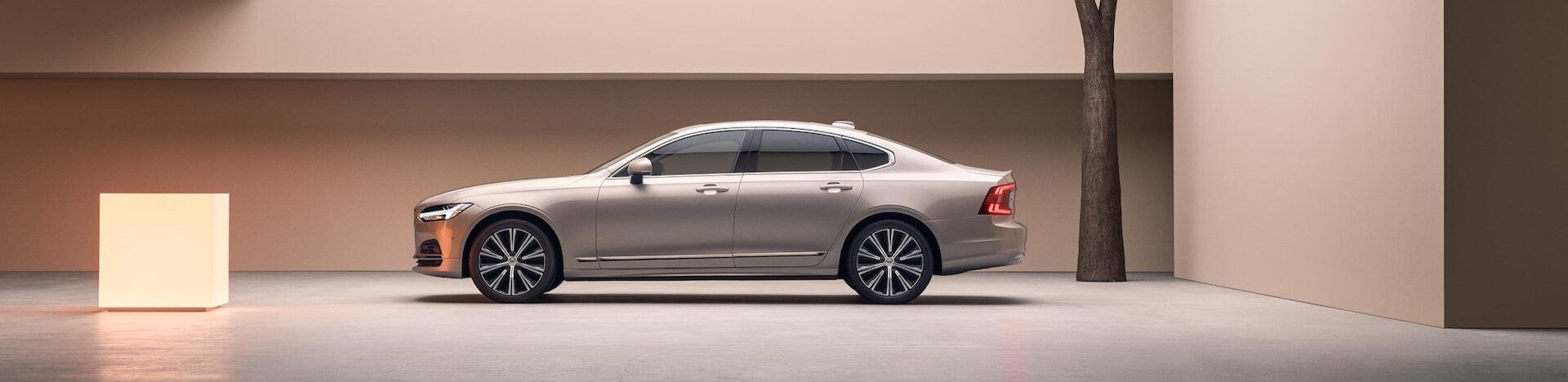 2025 Volvo S90