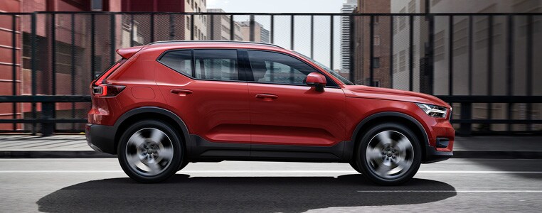 2020 XC40 T5 Momentum