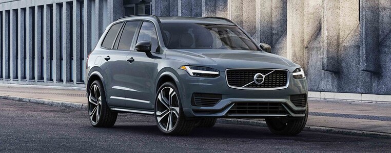 2020 XC90 T5 Momentum AWD