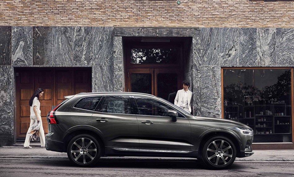 New Volvo XC60: Get a Sneak Peak 2018 Volvo XC60