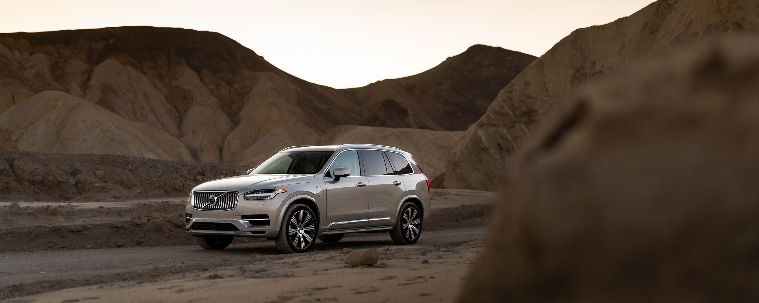 2021 Volvo XC90 (1).jpeg