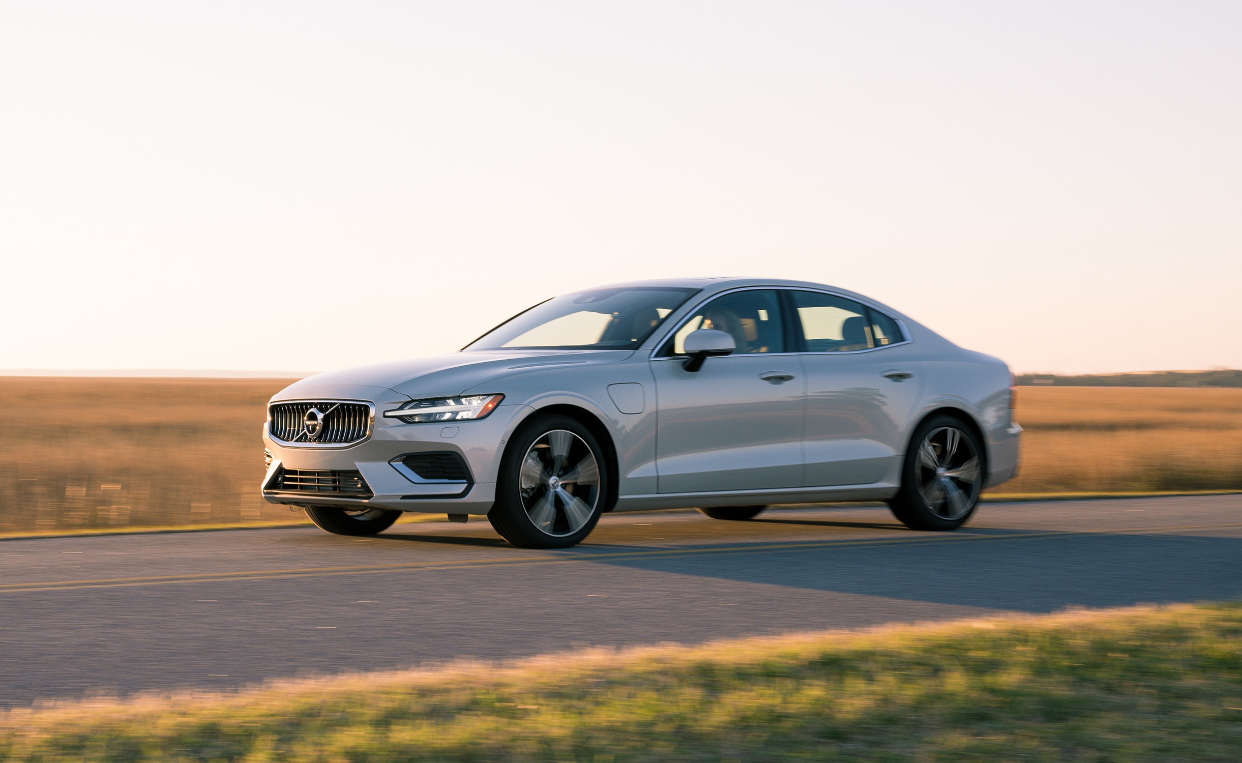 2020 Volvo S60 (3).jpeg
