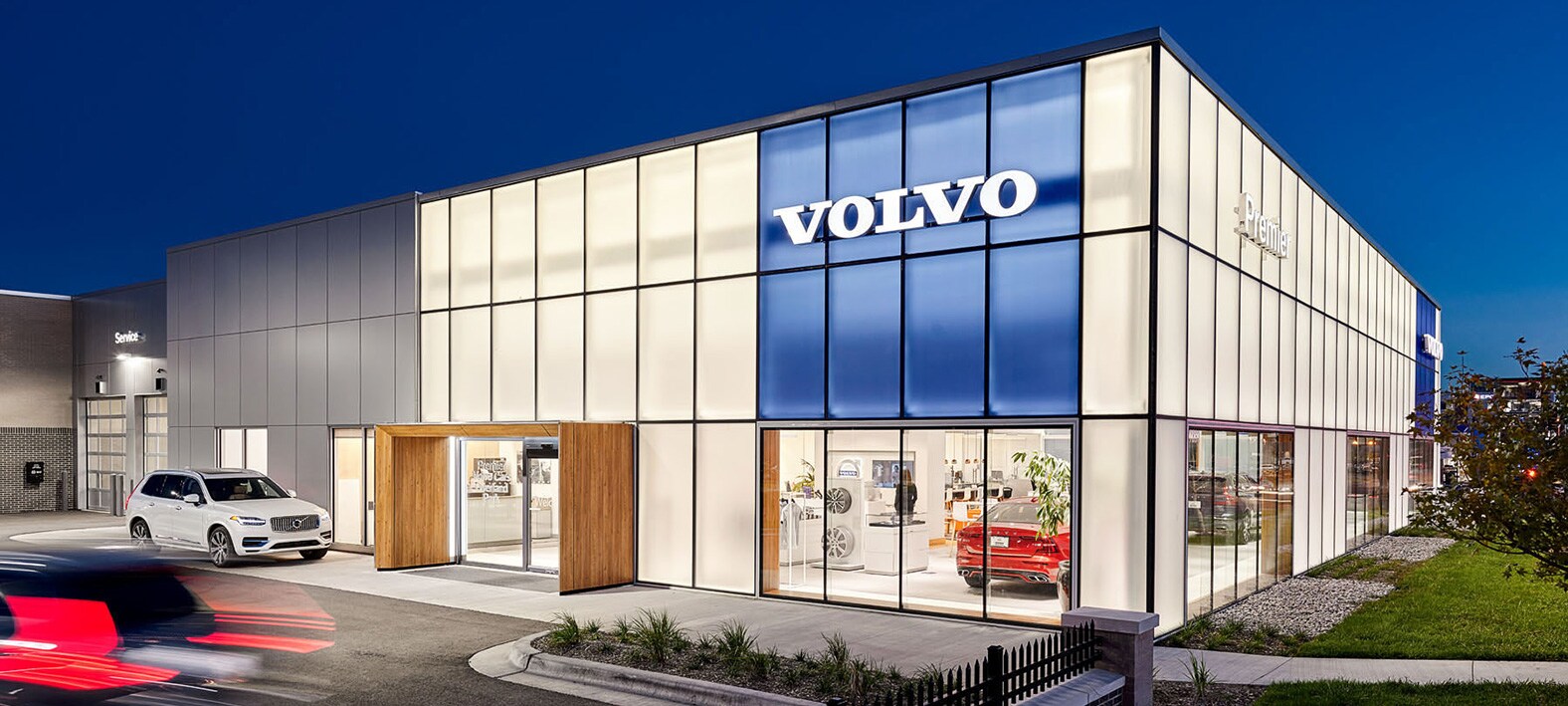 PremierVolvo_DealerImage.jpg