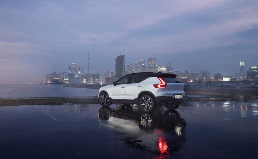 2019 Volvo XC40 with city skyline
