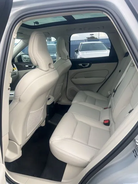 2026 Volvo XC60 Plug-in Hybrid interior