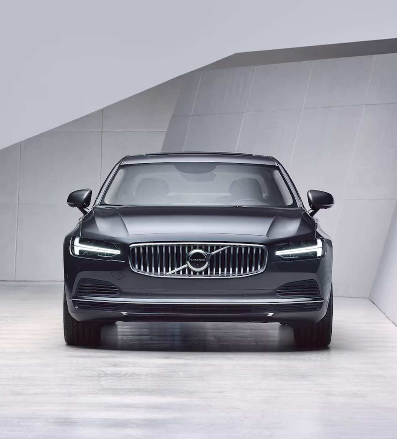 2024 Volvo S90 Recharge Plug-in Hybrid Trims