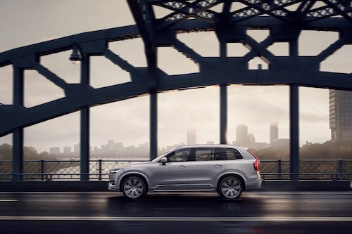 2019 Volvo XC90 Bridge.jpg