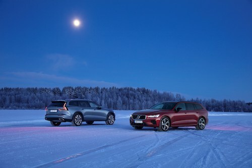 2019 Volvo V60 Models.jpg