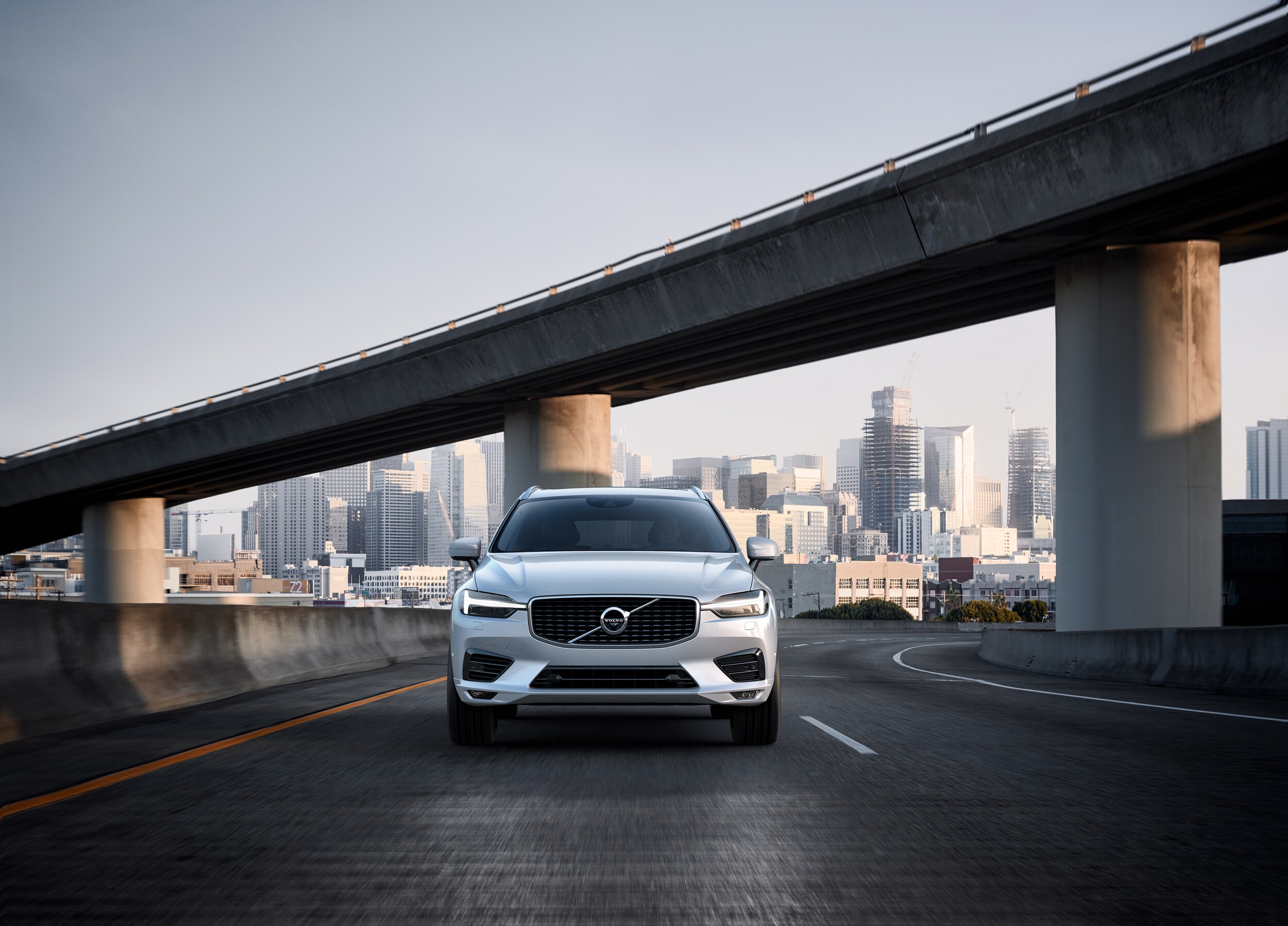 2019-Volvo-XC60-RDesign-T6-SUV-L02.jpg