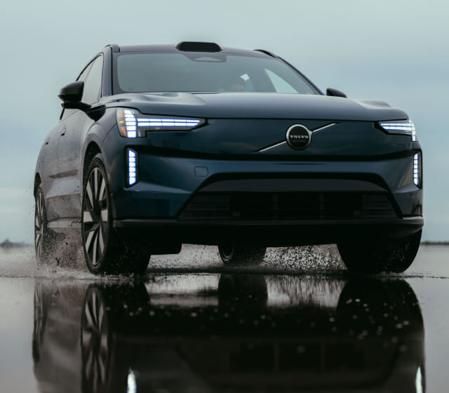 Volvo EX90