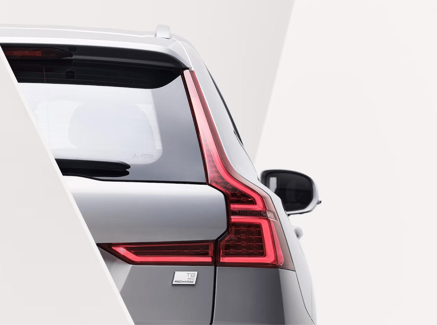 Volvo XC60 Recharge Exterior