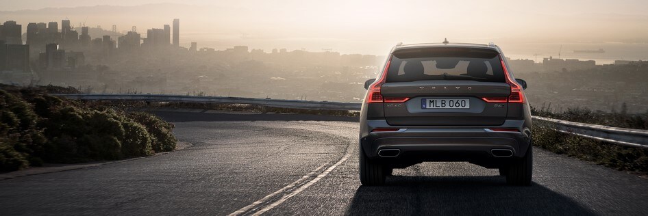 2021-Volvo-XC60-Inscription-B6-SUV-L10.jpeg