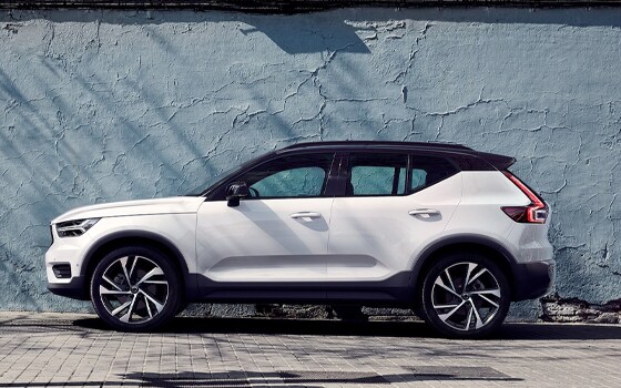 2022 Volvo XC40 T4 Momentum 2022 Volvo XC40 T4 Momentum