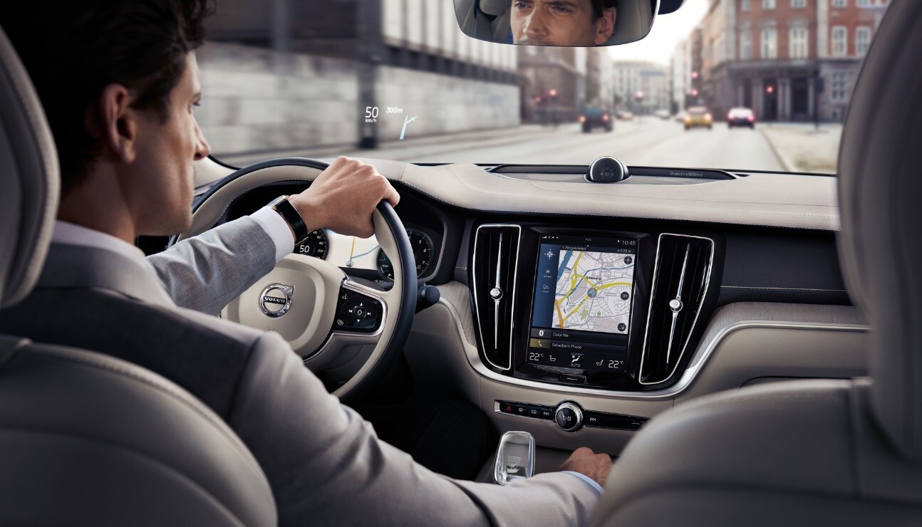 2022 Volvo S60 Technology