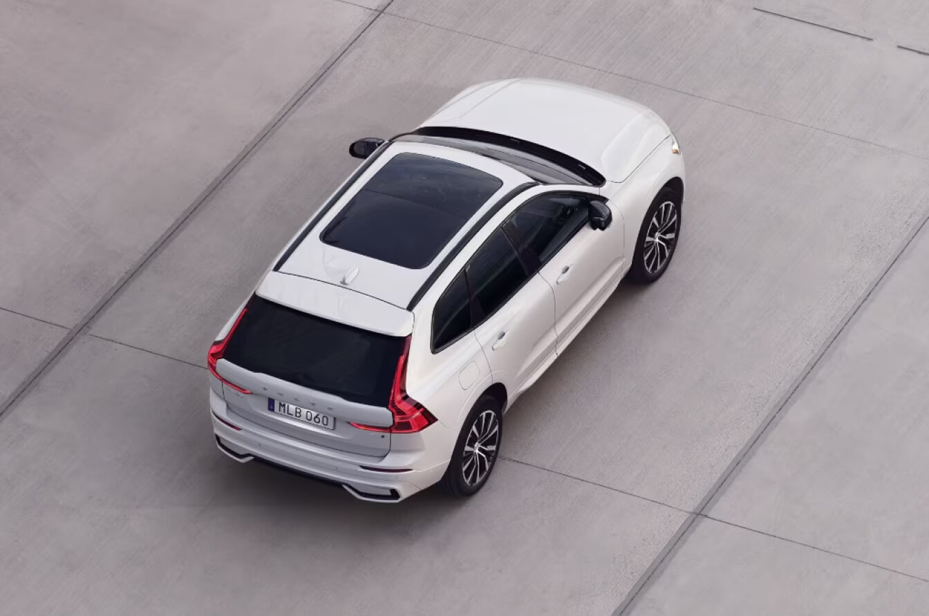 Volvo XC60 vs. Lexus RX 350 Towing Capacity