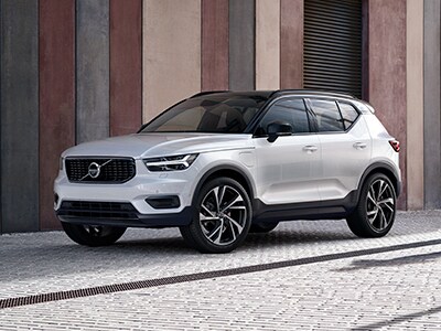 22-XC40Recharge.jpg