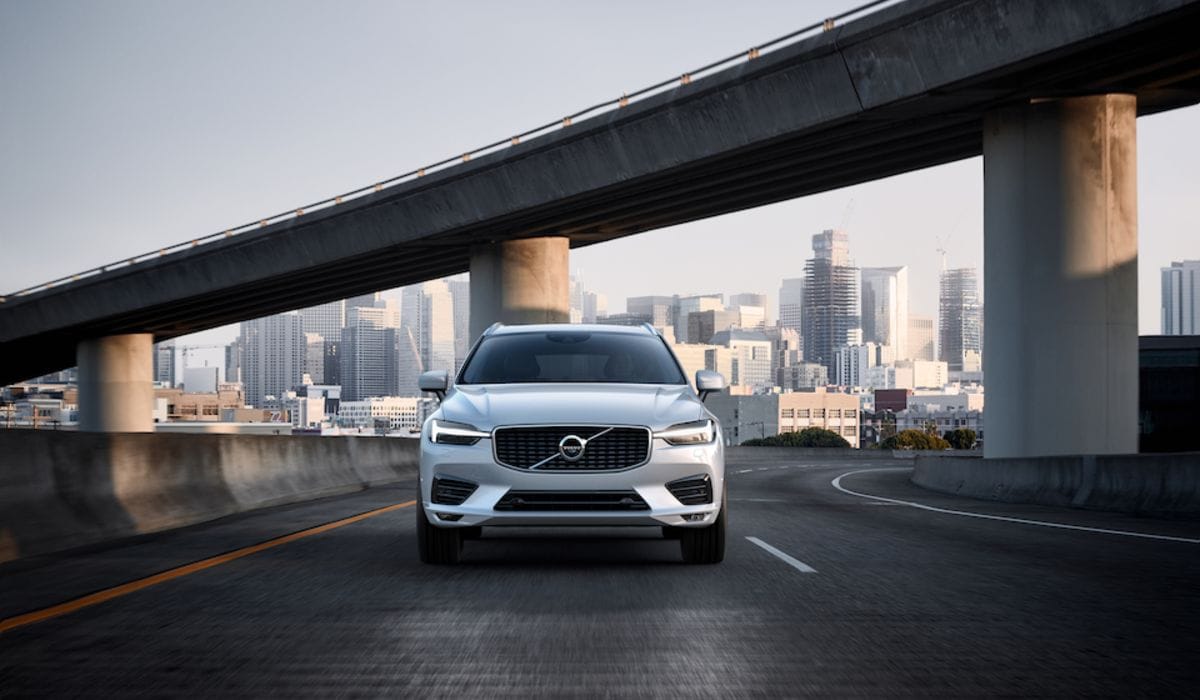 2019-Volvo-XC60-RDesign-T6-SUV-L02 (1).jpeg