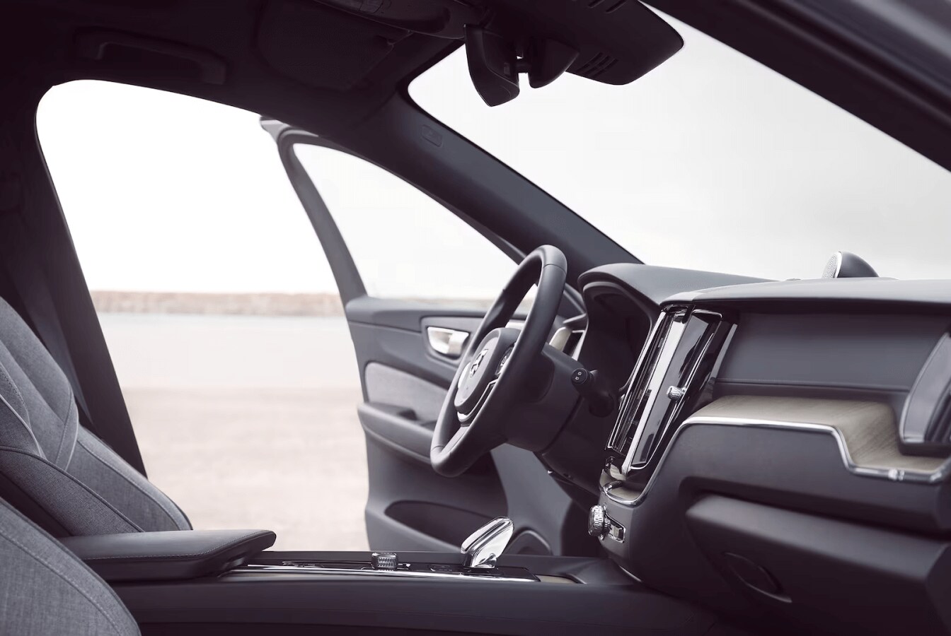 Volvo XC60 Recharge Interior