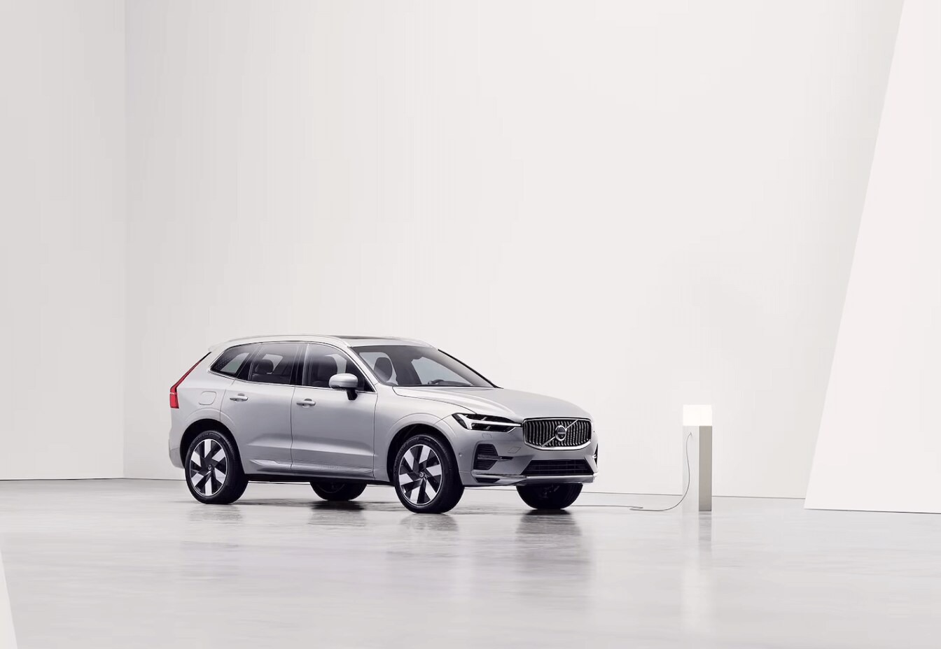 Volvo XC60 Recharge Exterior