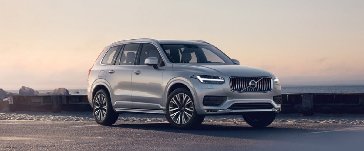 2021 XC90 Momentum.jpg