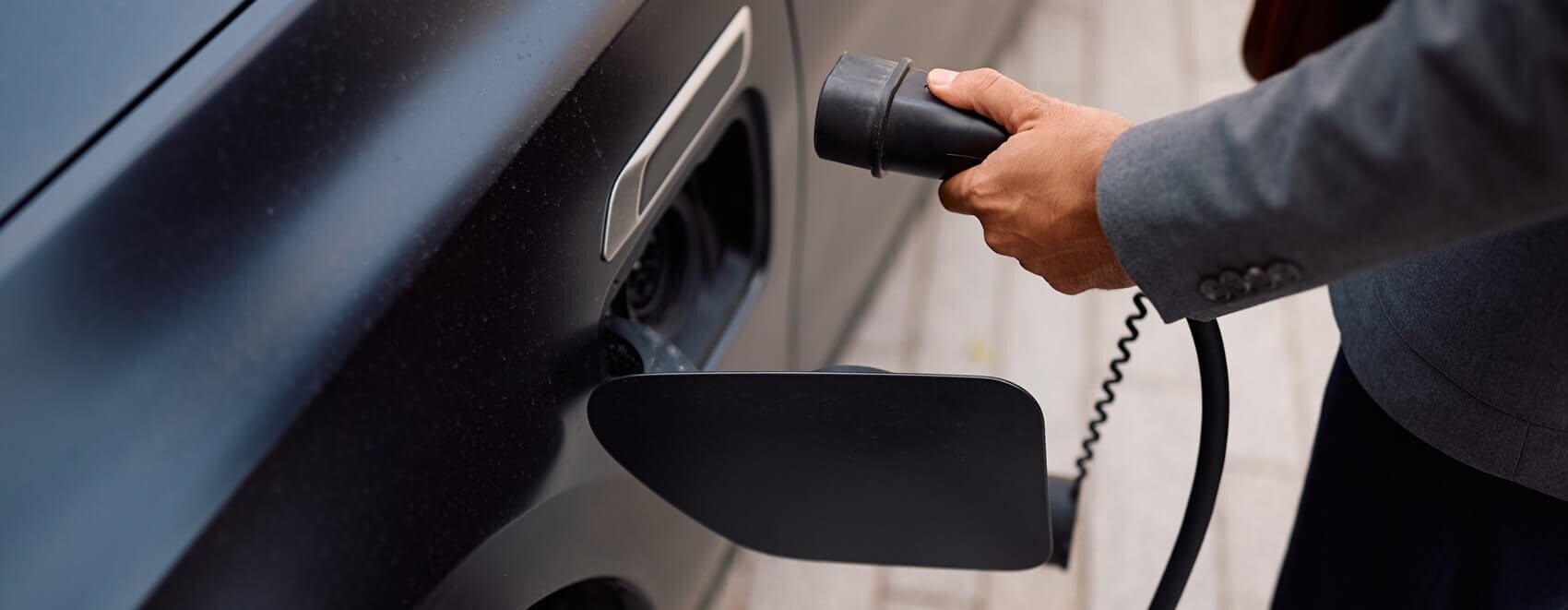 Volvo Electric Cars near Dearborn MI