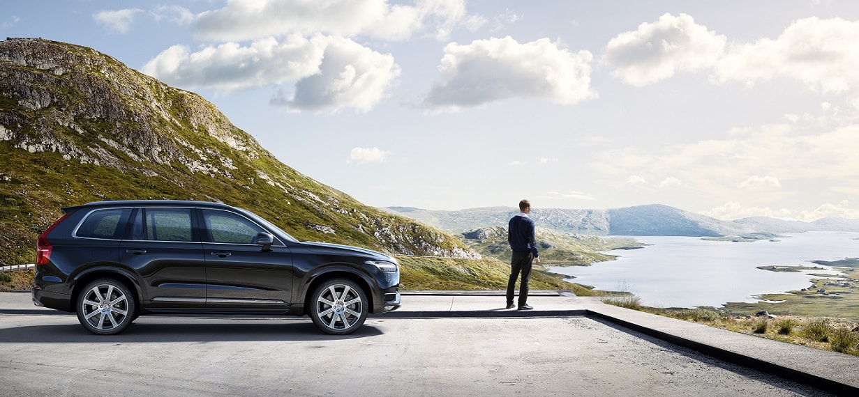 2017 Volvo XC90 SUV for Sale in Fresno, CA.jpg