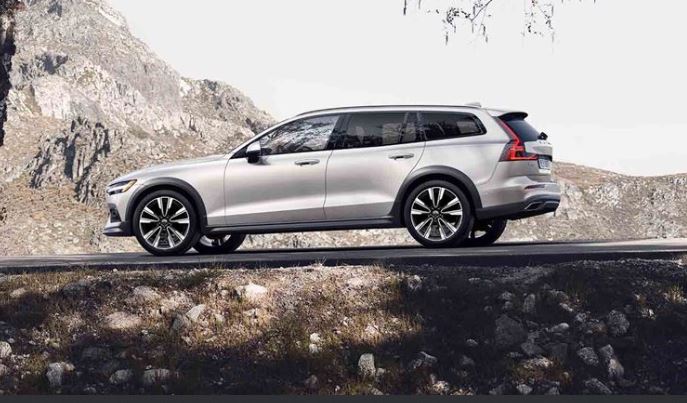 2020 Volvo V60 Cross Country Exterior Design
