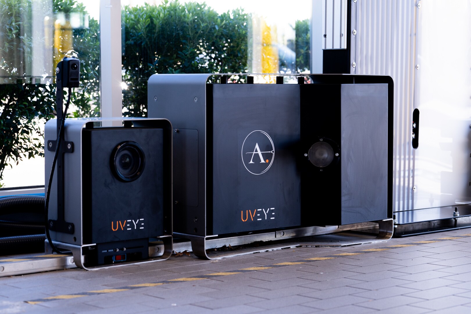 UVEYE Front Desk