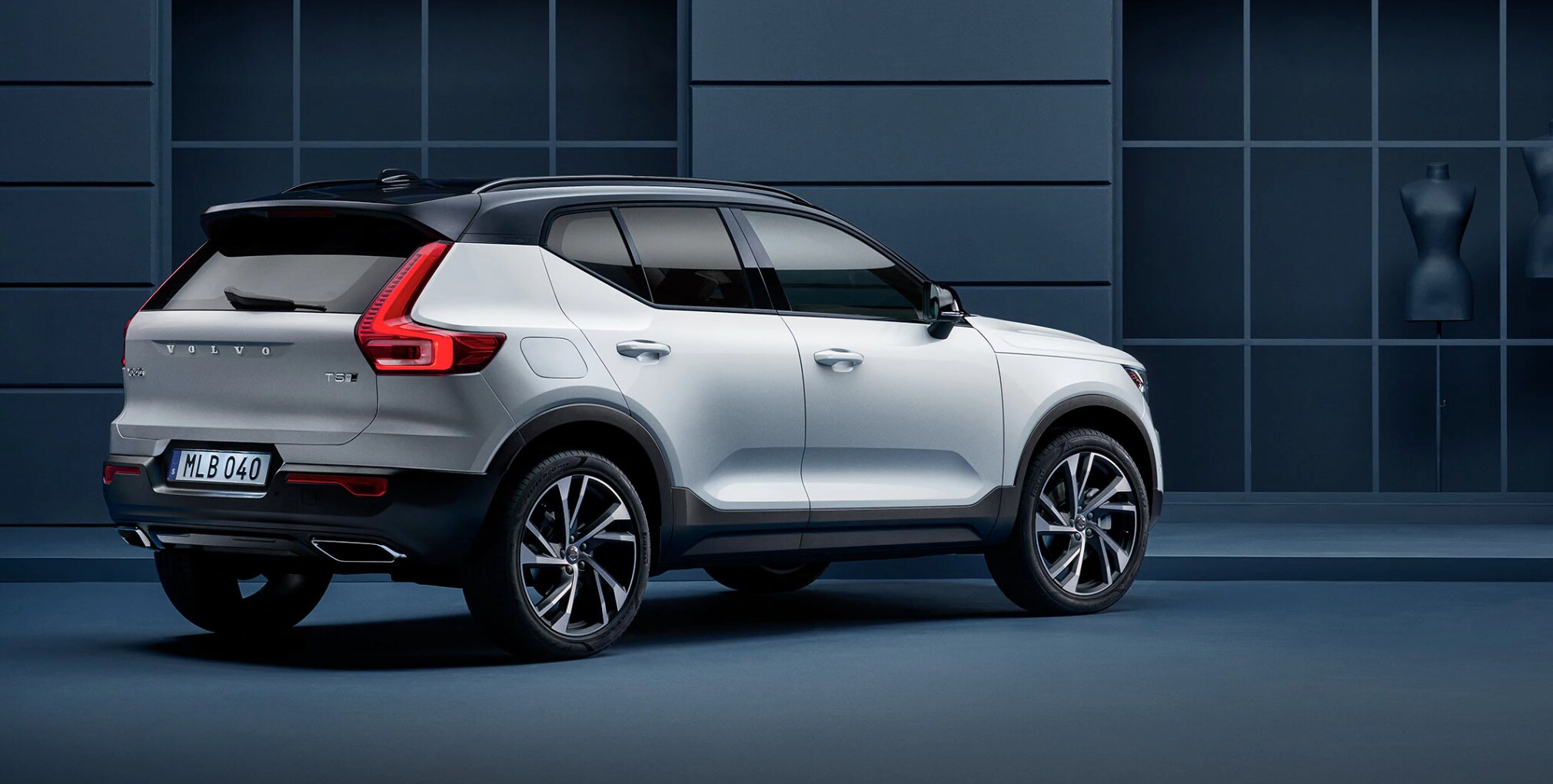 XC40.png