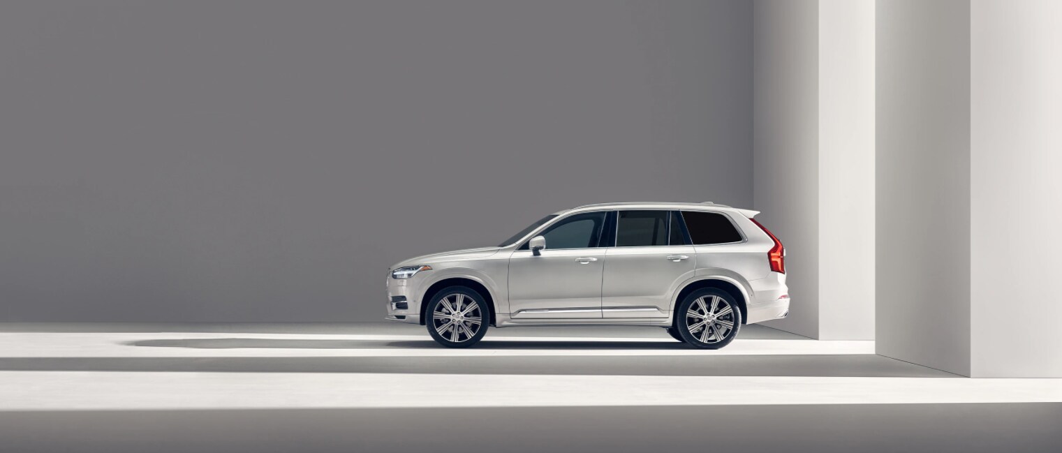 2021 XC90