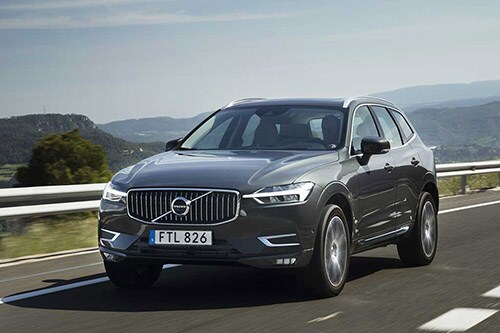2019-Volvo-XC60-front.jpg