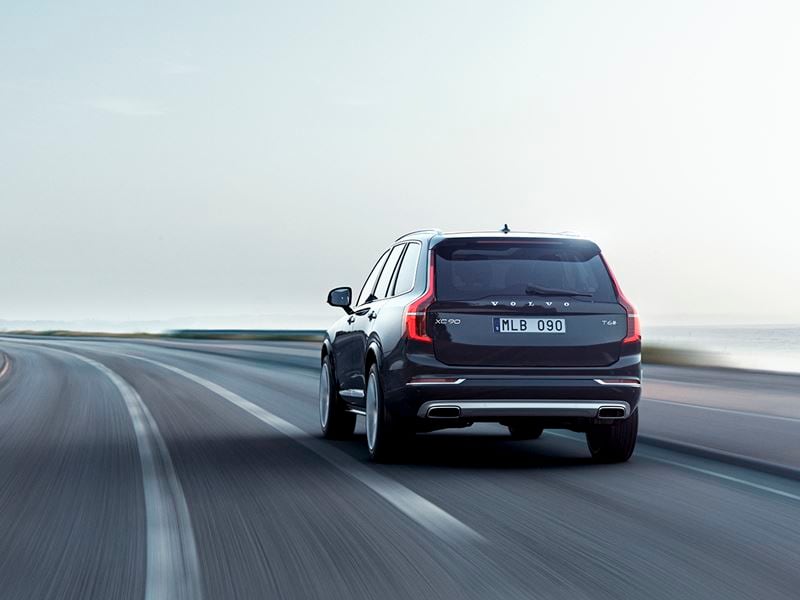 2019 XC90 zero emissions 1.jpg