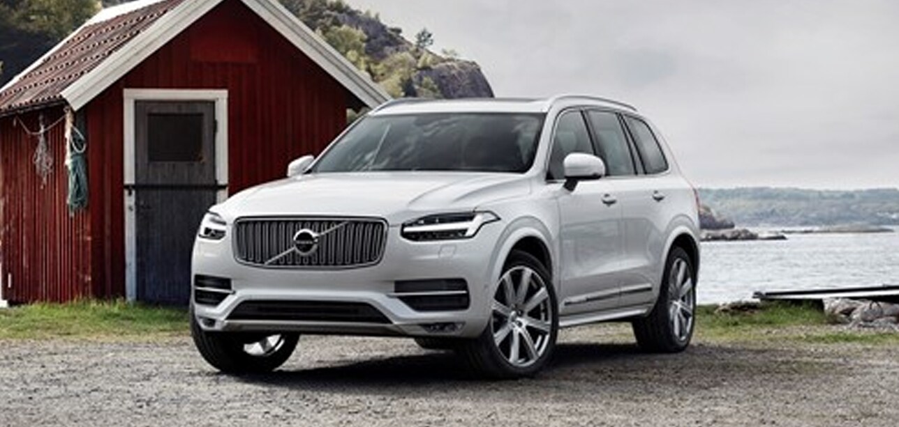 2018 Volvo XC90 T5 MOMENTUM AWD