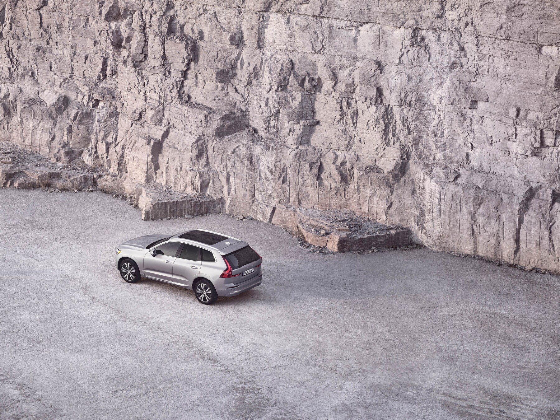 2022-Volvo-XC60-Inscription-B5-SUV-L01.jpeg